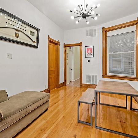 シカゴLincoln Park Gemアパートメント エクステリア 写真